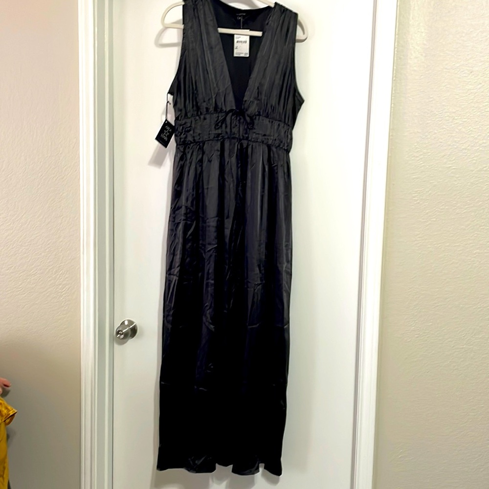 New with tags AREA STARS Black Satin low V neck dress. Size large.